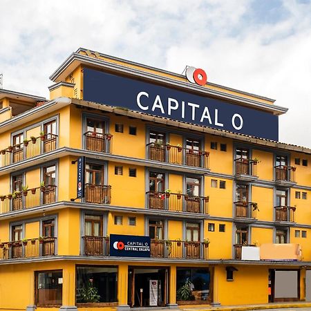 Capital O Hotel Central, 할라파 외부 사진