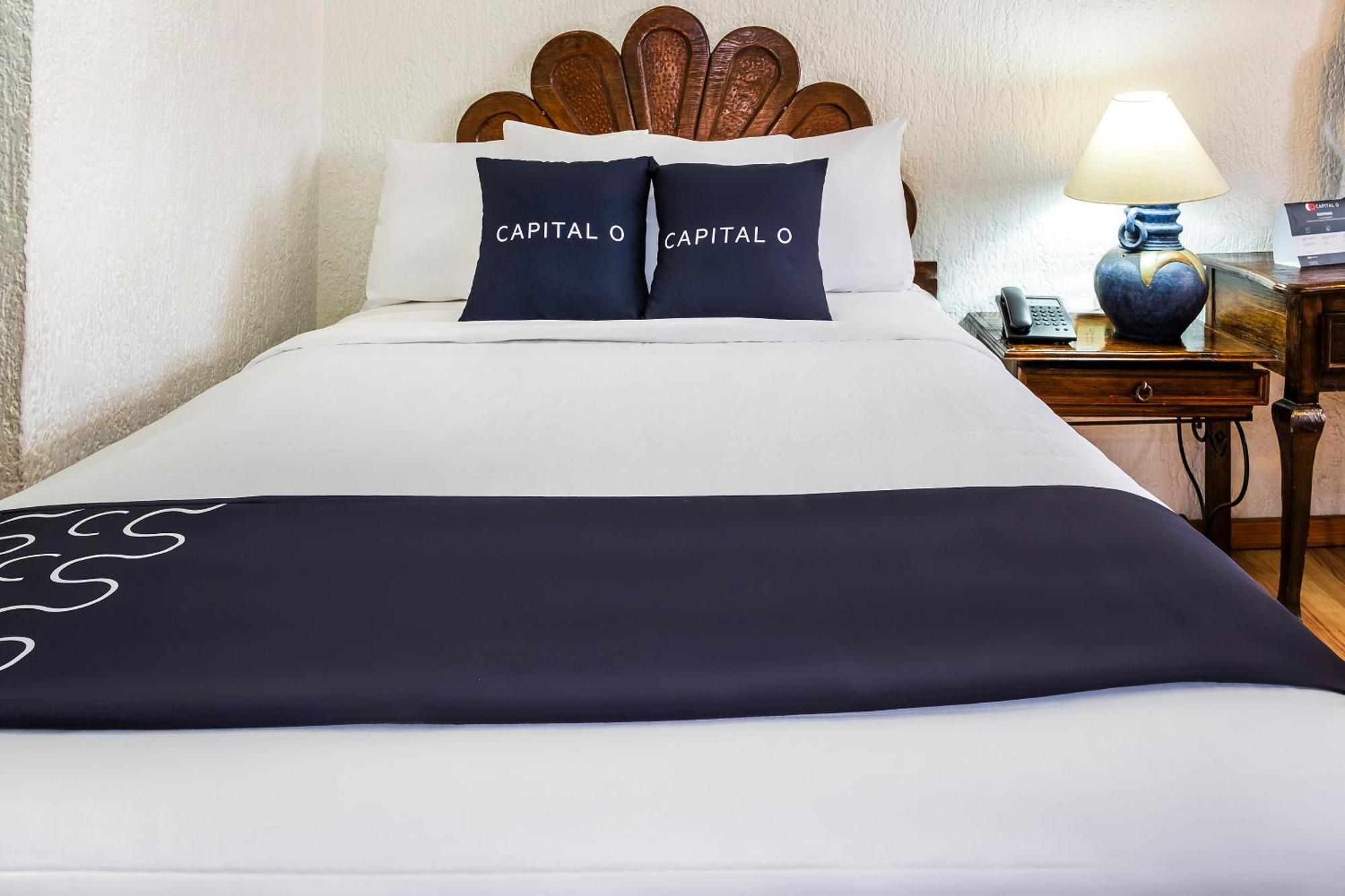 Capital O Hotel Central, 할라파 외부 사진