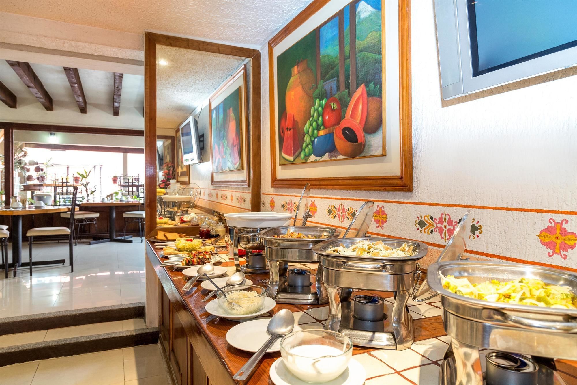 Capital O Hotel Central, 할라파 외부 사진
